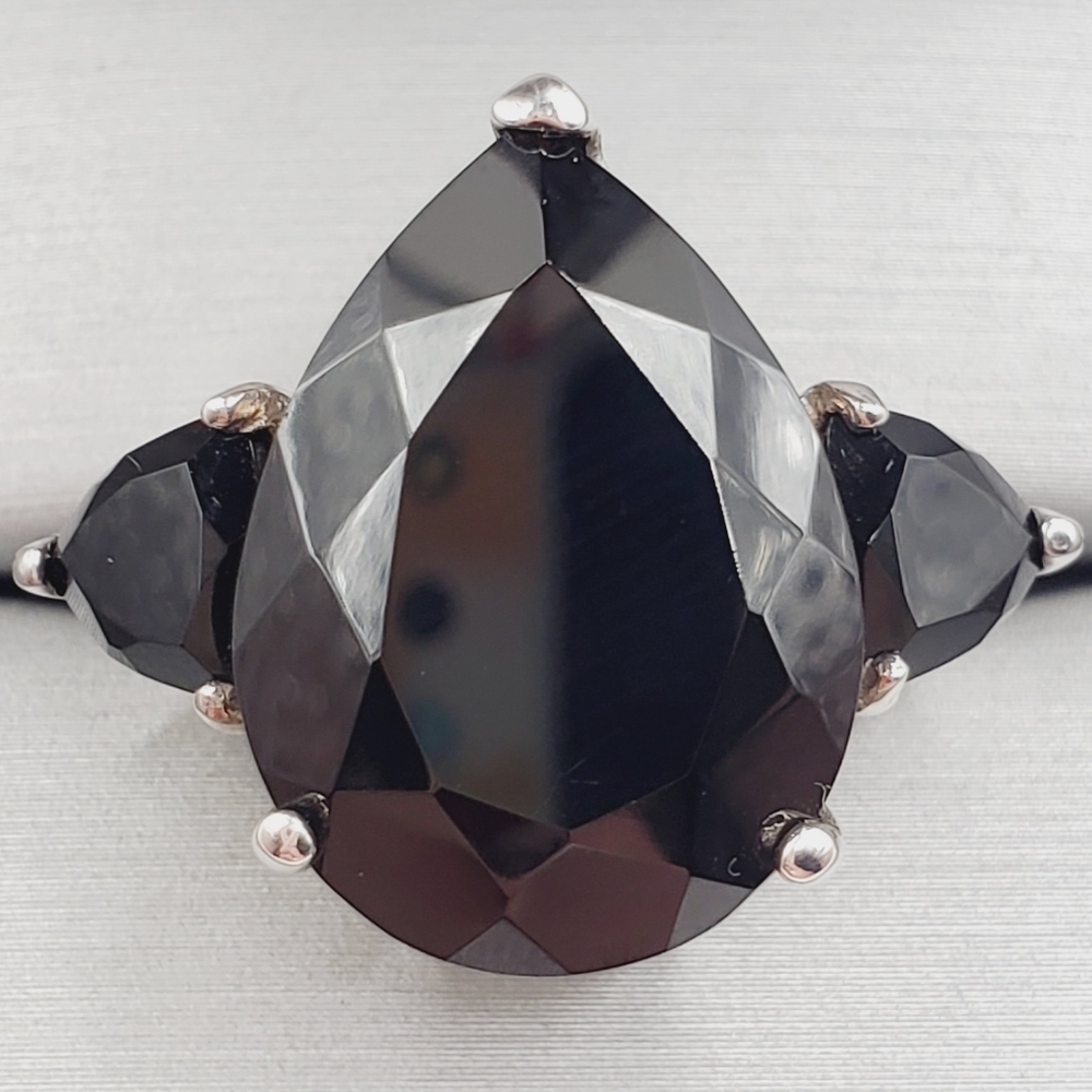 22 Carat Pear & Trillion Thai Black Spinel Platinum | 925 Sterling Silver Ring